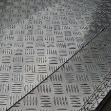 Лист нержавеющий рифленый г/к квинтет 12Х18Н10Т 3 мм