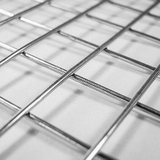 Сетка сварная нержавеющая квадратная в рулонах 08Х18Н10Т 50х50х3 мм ГОСТ 23279-2012